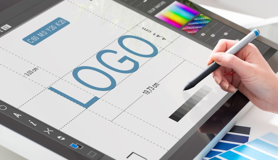 Key steps and features of the image design process