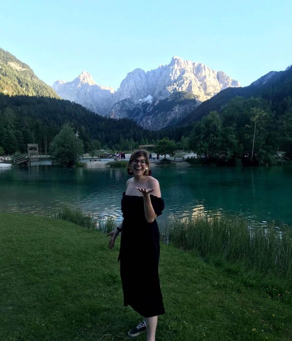 Eszter Bulissa